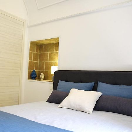 Micca Ospitalita Siciliana Bed & Breakfast Noto Exterior foto