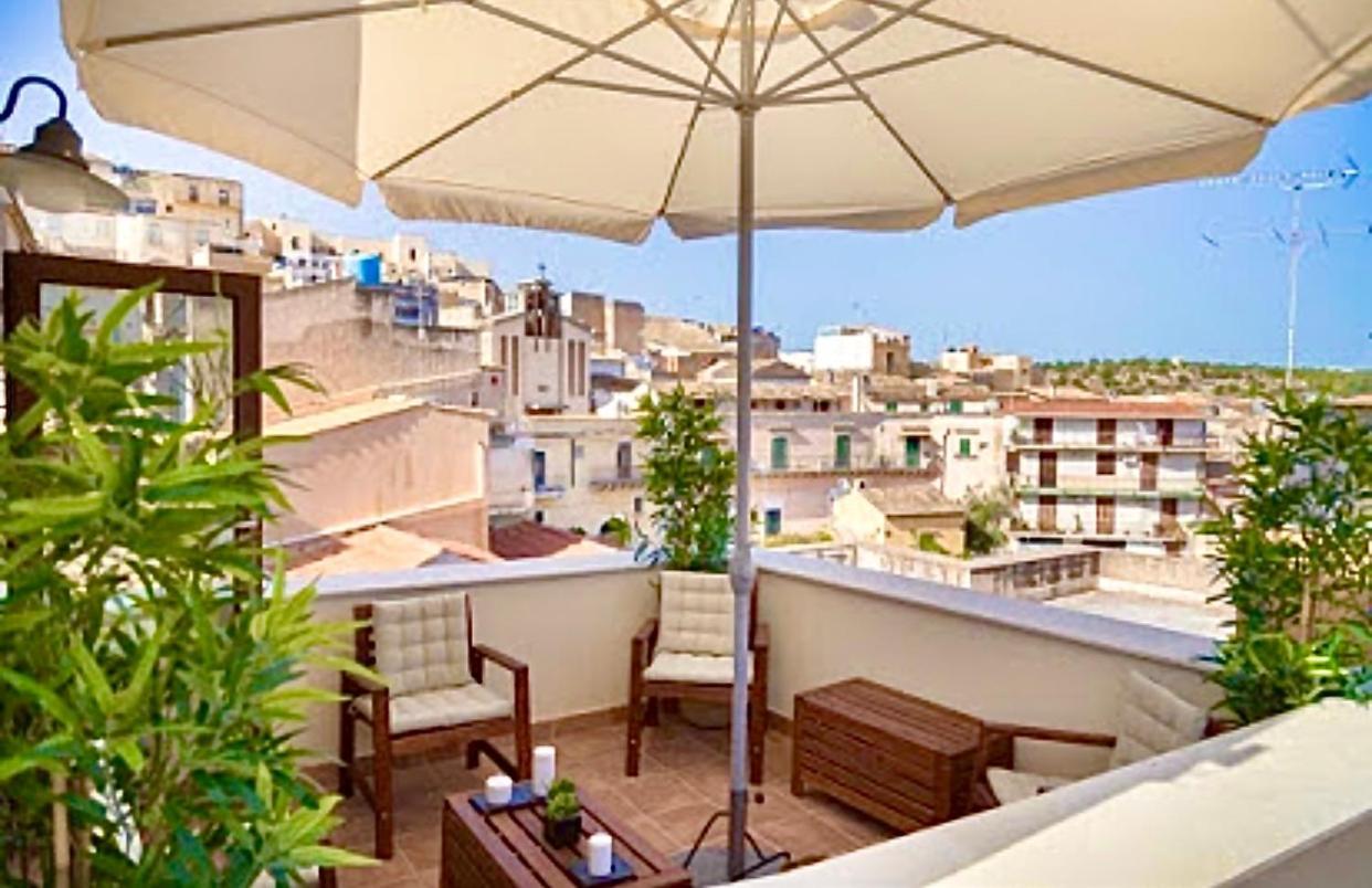Micca Ospitalita Siciliana Bed & Breakfast Noto Exterior foto